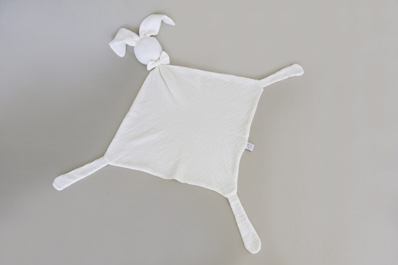 doudou gris, doudou gaze de coton, vêtement bébé, trousseau maternité, trousseau naissance, valise naissance, valise maternité, coffrets naissance, liste de naissance