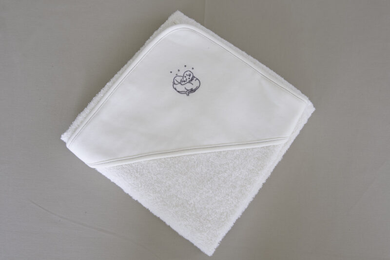 Sortie de bain bébé, serviette capuchon bébé, sortie de bain coton à capuche, serviette nourrisson, vêtements bébé, trousseau naissance, trousseau maternité, valise naissance, valise maternité, coffrets naissance, coffrets maternité coffrets cadeau naissance