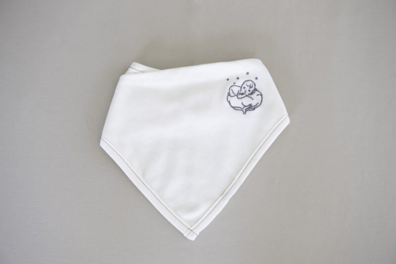 Bavoir style bandana, vêtement bébé, coffrets naissance, trousseau de naissance, cadeau naissance